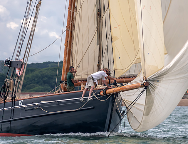 A day on the Solent chasing and photographing the competitors during the Cowes Regatta